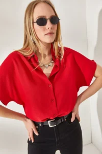 Olalook Women's Red Bat Oversize Linen Shirt - Image 6