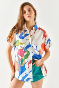 Olalook Women's Watercolor Saks Blue Bat Linen Blend Shirt - Image 2
