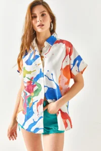 Olalook Women's Watercolor Saks Blue Bat Linen Blend Shirt - Image 3