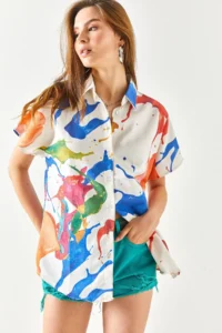Olalook Women's Watercolor Saks Blue Bat Linen Blend Shirt - Image 4