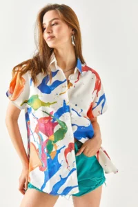 Olalook Women's Watercolor Saks Blue Bat Linen Blend Shirt - Image 5