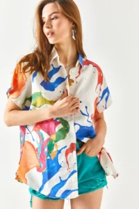 Olalook Women's Watercolor Saks Blue Bat Linen Blend Shirt - Image 7