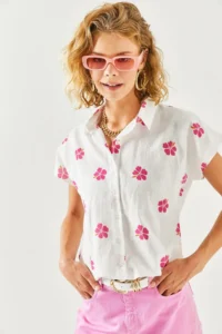Olalook Women's Daisy Fuchsia Patterned Linen Bat Shirt - Image 2