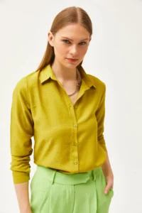 Olalook Women's Leopard Oil Green Jacquard Satin Detailed Woven Shirt - Image 4