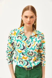 Olalook Women's Grass Green Geometric Patterned Woven Shirt - Image 3