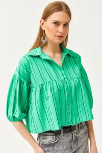 Olalook Women's Green Striped Six-Piece Crop Shirt