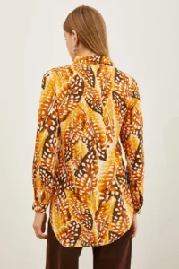 Olalook Women's Drop Mustard Patterned Woven Viscose Shirt - Image 2