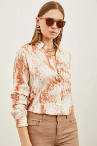 Olalook Women's Geometric Tan Patterned Woven Viscose Shirt - Image 5