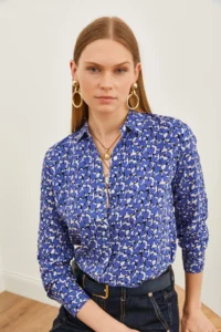 Olalook Women's Heart Lilac Patterned Woven Viscose Shirt - Image 4