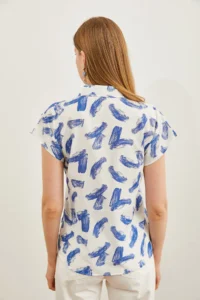 Olalook Women's Brush Navy Blue Patterned Linen Bat Shirt - Image 2