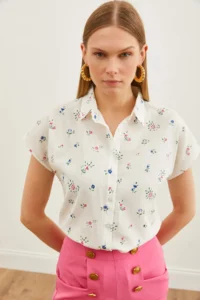 Olalook Women's Ecru Fuchsia Patterned Linen Bat Shirt - Image 3