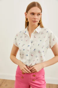Olalook Women's Ecru Fuchsia Patterned Linen Bat Shirt - Image 4