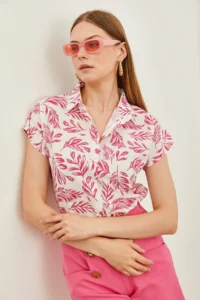 Olalook Women's Leaf Fuchsia Patterned Linen Bat Shirt - Image 4