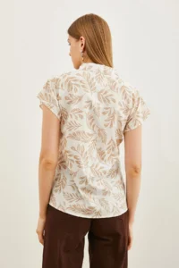 Olalook Women's Leaf Mink Patterned Linen Bat Shirt - Image 2
