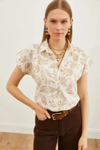 Olalook Women's Leaf Mink Patterned Linen Bat Shirt - Image 3