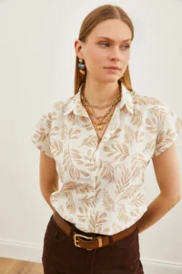 Olalook Women's Leaf Mink Patterned Linen Bat Shirt - Image 4