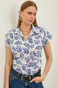 Olalook Women's Leaf Navy Blue Patterned Linen Bat Shirt - Image 3