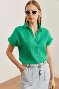 Olalook Women's Grass Green Bat Basic Muslin Shirt - Image 4