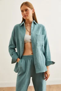 Olalook Women's Mint Green Oversize Basic Muslin Shirt - Image 4