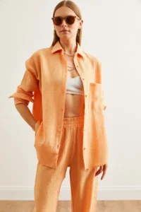 Olalook Women's Salmon Oversize Basic Muslin Shirt - Image 3