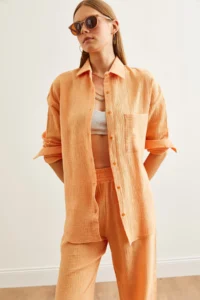 Olalook Women's Salmon Oversize Basic Muslin Shirt - Image 5