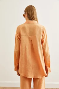 Olalook Women's Salmon Oversize Basic Muslin Shirt - Image 7
