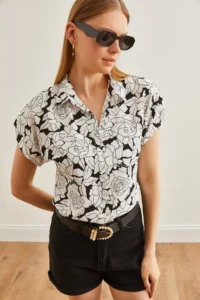 Olalook Women's White Black Rose Patterned Loose Bat Shirt