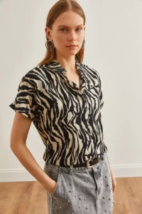 Olalook Women's Leopard Stone Animal Print Flowy Bat Viscose Shirt - Image 4