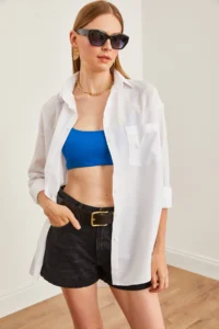 Olalook Women's White Single Pocket Oversize Woven Shirt - Image 2