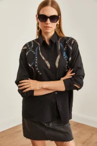 Olalook Women's Juicy Black Palm Tree Detailed Woven Shirt - Image 4
