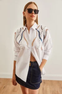 Olalook Women's Juicy White Palm Tree Detailed Woven Shirt - Image 3