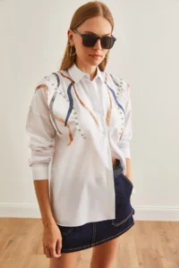 Olalook Women's Juicy White Palm Tree Detailed Woven Shirt - Image 4