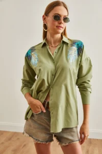 Olalook Women's Mold Green Leaf Sequin Detailed Woven Shirt - Image 3