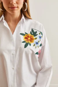 Olalook Women's Floral White Embroidery Detailed Oversize Woven Shirt - Image 7