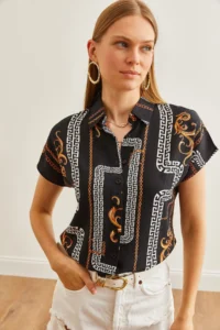 Olalook Women's Chain Black Patterned Bat Woven Viscose Shirt - Image 4