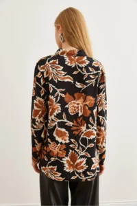Olalook Women's Black Leaf Patterned Flowy Woven Viscose Shirt - Image 6