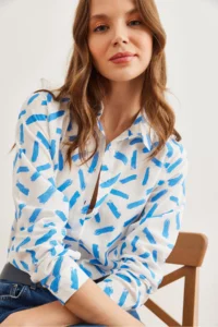 Olalook Women's Blue Cuffed Linen Shirt