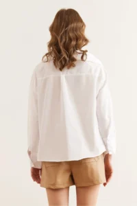 Olalook Women's White Collar Detailed Asymmetrical Woven Shirt - Image 7