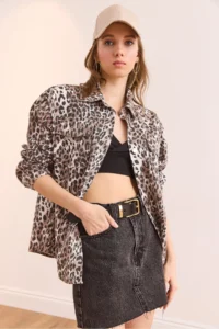 Olalook Women's Stone Pocket Leopard Oversize Gabardine Shirt - Image 6