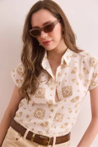 Olalook Women's Motif Beige Flared Linen Content Bat Shirt - Image 6