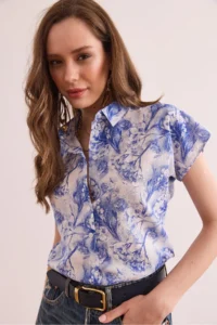 Olalook Women's Daffodil Navy Blue Flared Linen Bat Shirt - Image 4