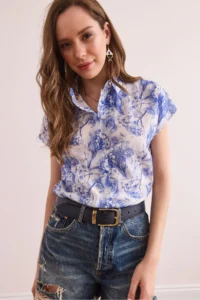 Olalook Women's Daffodil Navy Blue Flared Linen Bat Shirt - Image 6