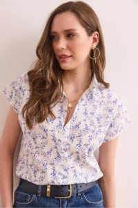 Olalook Women's Tiny Floral Navy Blue Flared Linen Bat Shirt - Image 4