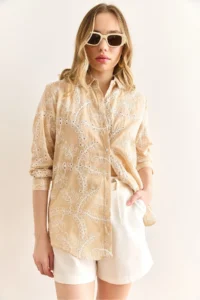 Olalook Women's Stone Geometric Scallop Detailed Shirt
