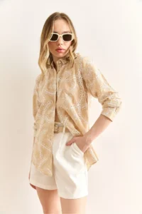 Olalook Women's Stone Geometric Scallop Detailed Shirt - Image 4