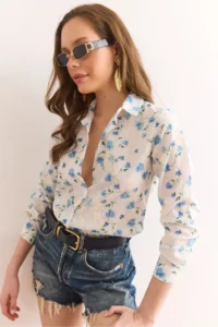 Olalook Women White Blue Floral Fisto Shirt