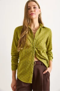 Olalook Women's Oil Green Regular Fit Scallop Shirt