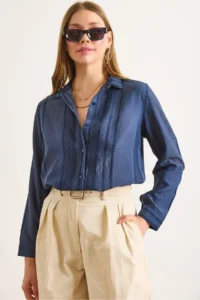 Olalook Women's Navy Blue Geometric Stripe Detailed Loose Shirt