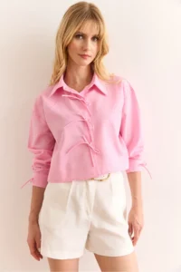 Olalook Women's Pink Lace Detailed Crop Woven Shirt - Image 3