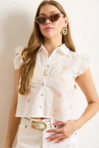 Olalook Women's White Baby Collar Crop Cotton Scallop Shirt - Image 2